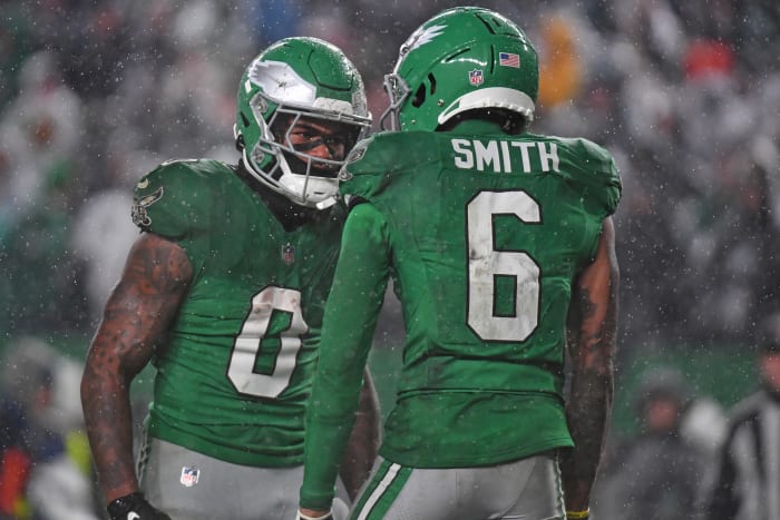 D'Andre Swift, DeVonta Smith and the Philadelphia Eagles have a chance to clinch a playoff spot in Week 15.